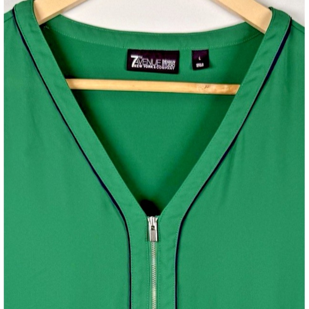 7th Avenue Design Studio Short Sleeve V Neck Zipper Detail Kelly Green Womens L